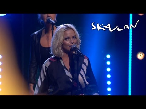 &quot;Som du bäddar&quot; - Petra Marklund - Live on Skavlan | SVT/NRK/Skavlan