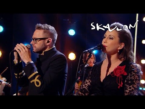 Jocke Berg &amp; Lisa Nilsson - Innan vi faller | SVT/NRK/Skavlan