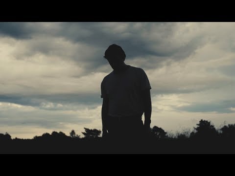 Axel Flóvent - Close To You (Official Video)